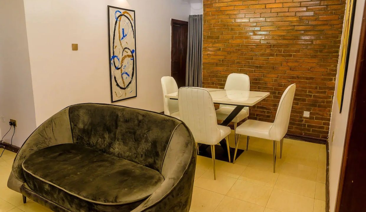 Shortleters Sig1 Dining Area 2nd Angle